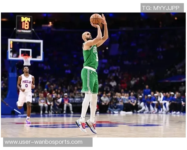 德里克怀特首节表现出色10投5中砍下12分助力球队正负值6